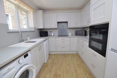 1 bedroom detached bungalow for sale, 5 Oaklands, Woodhall Spa