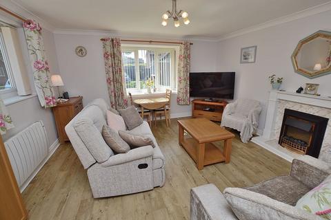 1 bedroom detached bungalow for sale, 5 Oaklands, Woodhall Spa