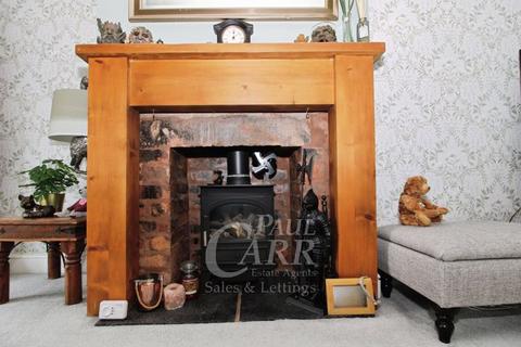 3 bedroom semi-detached house for sale, Garden Crescent, Pelsall, WS3 4NQ