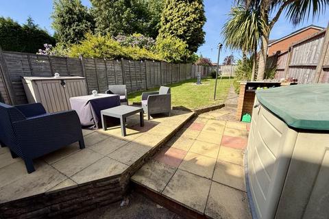 3 bedroom semi-detached house for sale, Court Lane, Birmingham, B23 5LG