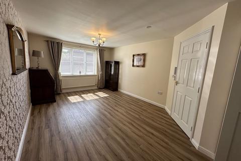2 bedroom ground floor flat for sale, Parkhouse Grove, Aldridge, Walsall, WS9 0AZ