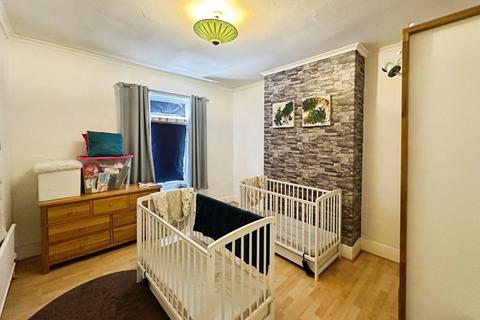 170 Bloxwich Road, Walsall, WS2 7BQ