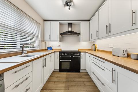 4 bedroom detached house for sale, Edyvean Close, Rugby, CV22