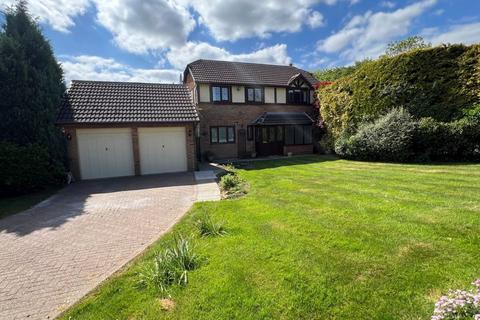 4 bedroom detached house for sale, Toxhead Close, Horwich