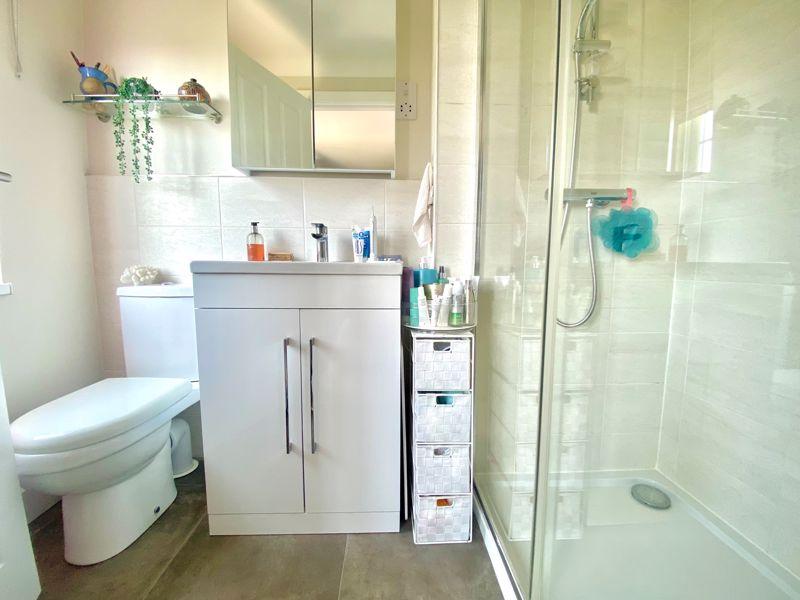 Ensuite Shower Room