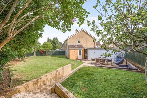 9 Bennett Close, Chacombe, Banbury, OX17 2JZ