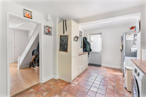 9 Bennett Close, Chacombe, Banbury, OX17 2JZ