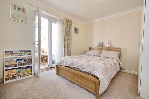 6 Beverley Rise, Brixham, TQ5 9NQ