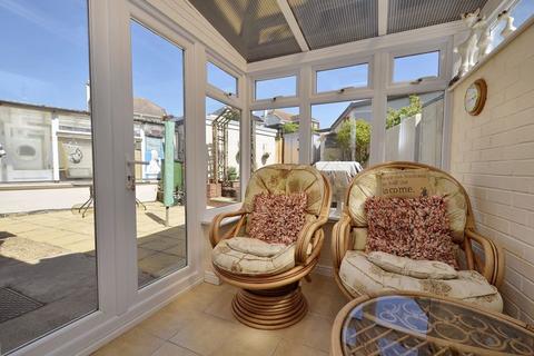 6 Beverley Rise, Brixham, TQ5 9NQ