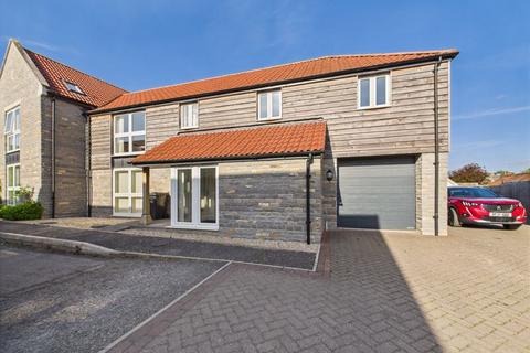 undefined, Lisona Court, Somerton