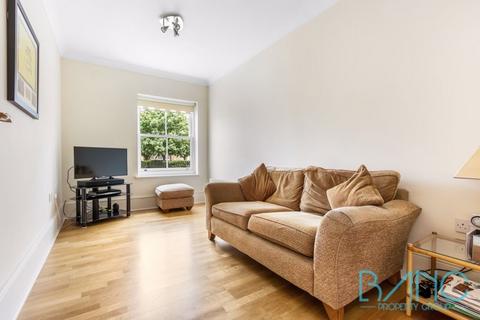 14 Orchid Close, Goffs Oak, Waltham Cross, EN7 5NF