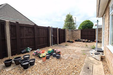 2 Barons Close, Bletchley, Milton Keynes, MK2 2UP