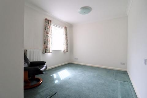 2 Barons Close, Bletchley, Milton Keynes, MK2 2UP