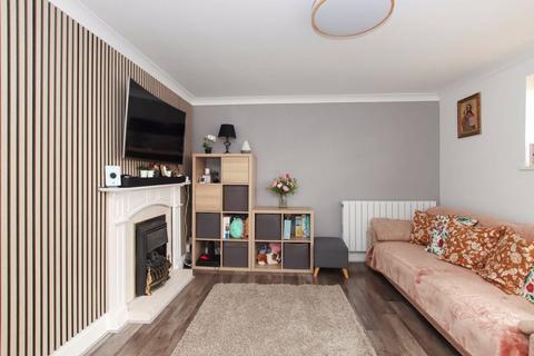 27 Coles Hill, Hemel Hempstead, HP1 3JW