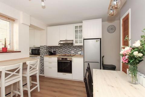 27 Coles Hill, Hemel Hempstead, HP1 3JW