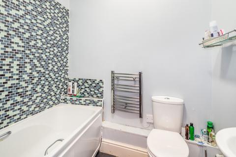 1 bedroom apartment to rent, Bath Street, Leamington Spa, CV31