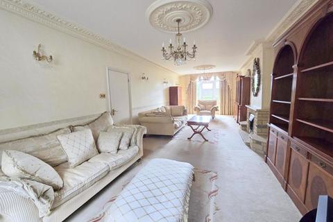 7 bedroom detached house for sale, Elms Road, Harrow Weald