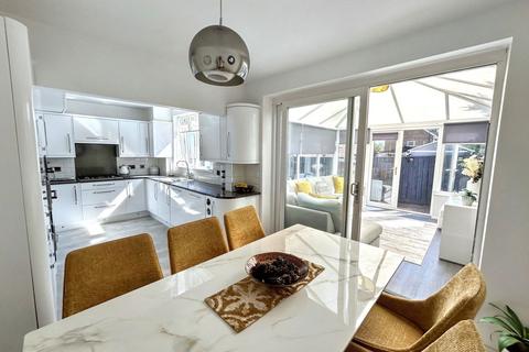 2 Alexandra Drive, Swalwell, Newcastle Upon Tyne, NE16 3EL