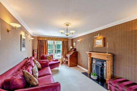 5 bedroom detached house for sale, Castle Gate, Holt LL13