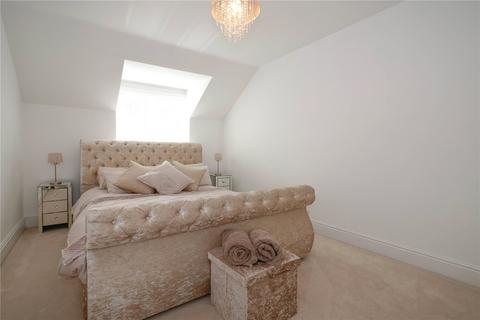 3 Airedale Place, Baildon, Shipley, BD17 7HA