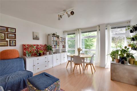 3 bedroom apartment for sale, Sweyn Place, Blackheath, London, SE3