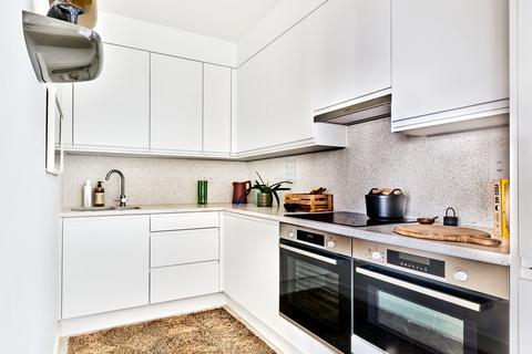 2 bedroom apartment for sale, Shoreline Crescent, Folkestone, CT20