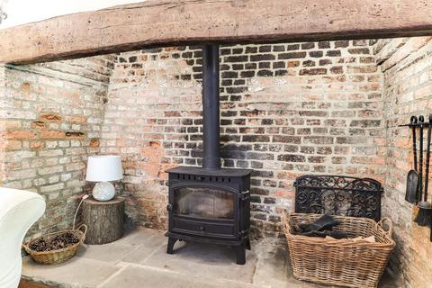 undefined, High Street, Tenterden, Kent, TN30 6LB