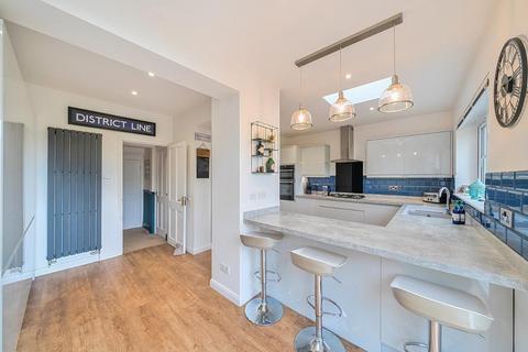 78 Norfolk Avenue, South Croydon, CR2 8BS