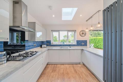 78 Norfolk Avenue, South Croydon, CR2 8BS