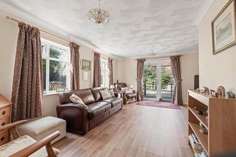 2 bedroom detached bungalow for sale, High Road, Newton-In-The-Isle, Wisbech, Cambs, PE13 5HR