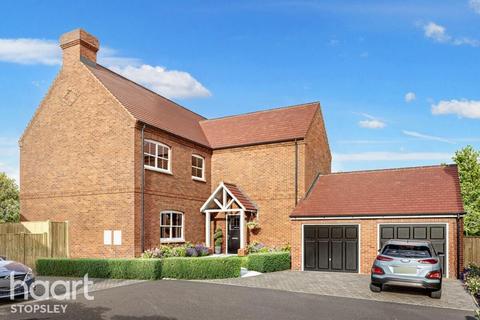 4 bedroom detached house for sale, The Barnsley, Stewkley Village