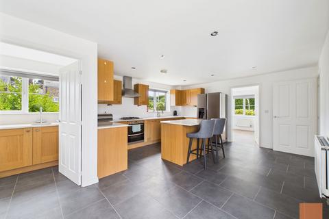 4 Park Kres, St Agnes, TR5 0AL