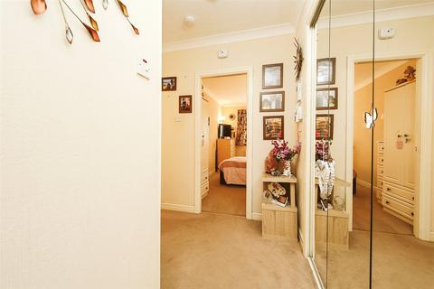 1 bedroom apartment for sale, Lord Street, Southport, Merseyside, PR8