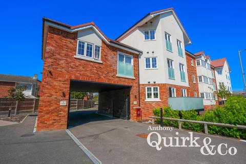 2 bedroom apartment for sale, long Road, Canvey Island, SS8