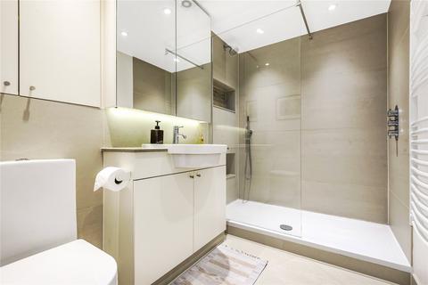 30 Leaf Close, Northwood, HA6 2YY