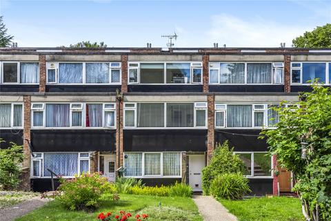 30 Leaf Close, Northwood, HA6 2YY