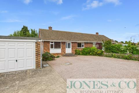 2 bedroom bungalow to rent, Hargham Road