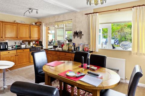 2 bedroom bungalow for sale, St. Marys Road, Bodmin, Cornwall, PL31