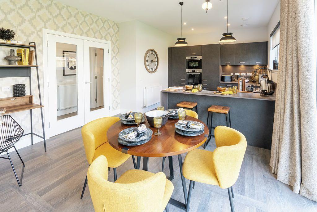 Weaver's brae, kirkintilloch