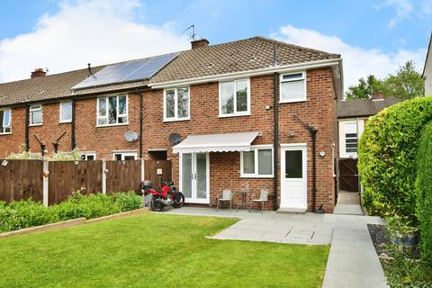 3 bedroom end of terrace house for sale, Grange Avenue, Cheadle SK8
