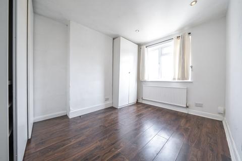 18 Beech Grove, Mitcham, CR4 1LH