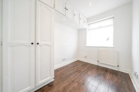 18 Beech Grove, Mitcham, CR4 1LH