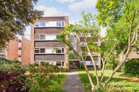 2 bedroom apartment to rent, The Avenue, Surbiton KT5