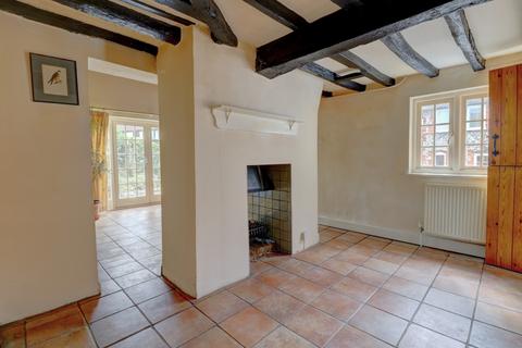 3 bedroom terraced house for sale, Church Street, Buckinghamshire HP27