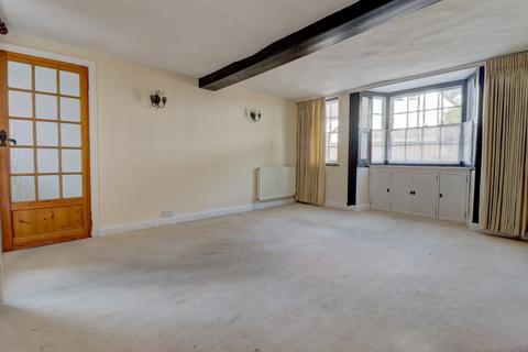 3 bedroom terraced house for sale, Church Street, Buckinghamshire HP27