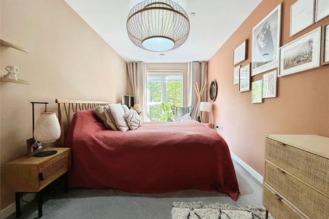 3 bedroom flat for sale, Bowen Drive, London SE7