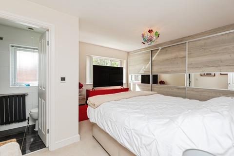 4 bedroom detached house for sale, Faith Street, Pontefract WF9