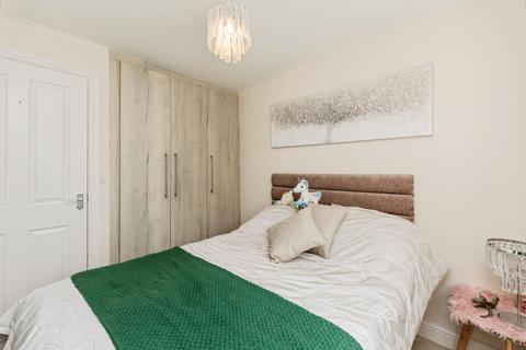 4 bedroom detached house for sale, Faith Street, Pontefract WF9