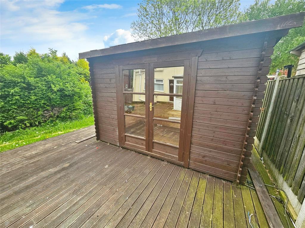 Outbuilding/Office