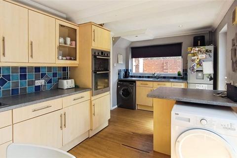 2 Kelso Drive, Gravesend, DA12 4NR